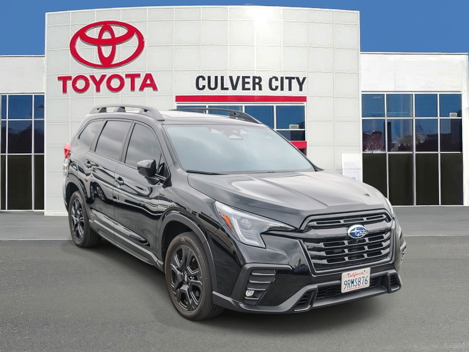 Used 2024 Subaru Ascent Onyx Edition Limited AWD/4WD image 1