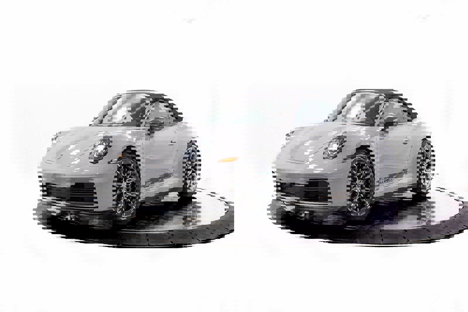 New 2026 Porsche 911 Carrera T image 1
