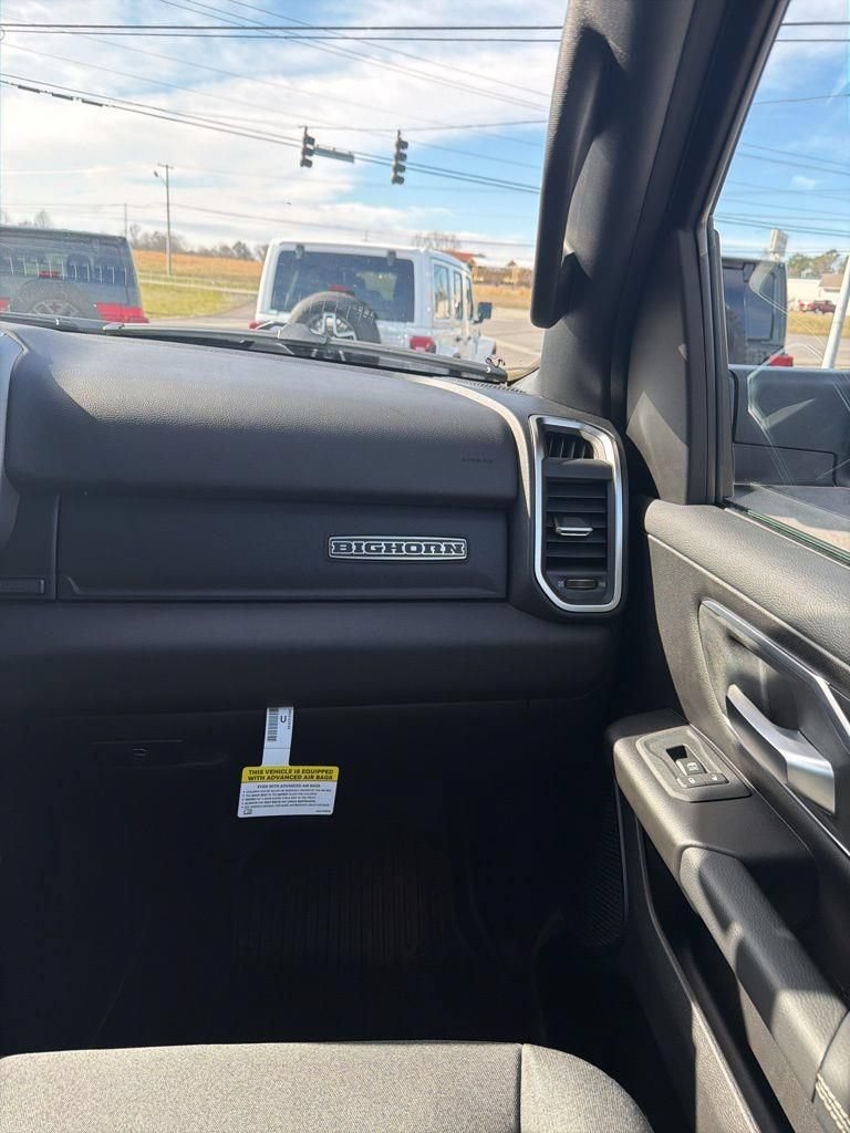 New 2026 RAM 1500 Big Horn AWD/4WD image 31