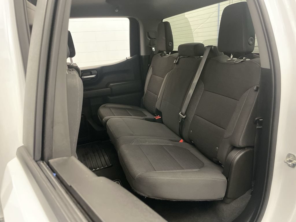 Used 2022 Chevrolet Silverado 1500 LT AWD/4WD image 18