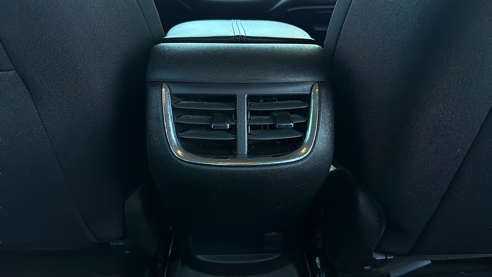 Used 2024 Chevrolet Malibu LT FWD image 32