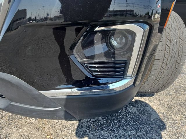 Used 2022 Chevrolet Traverse RS w/ LPO, 'HIT The Road' Package FWD image 28