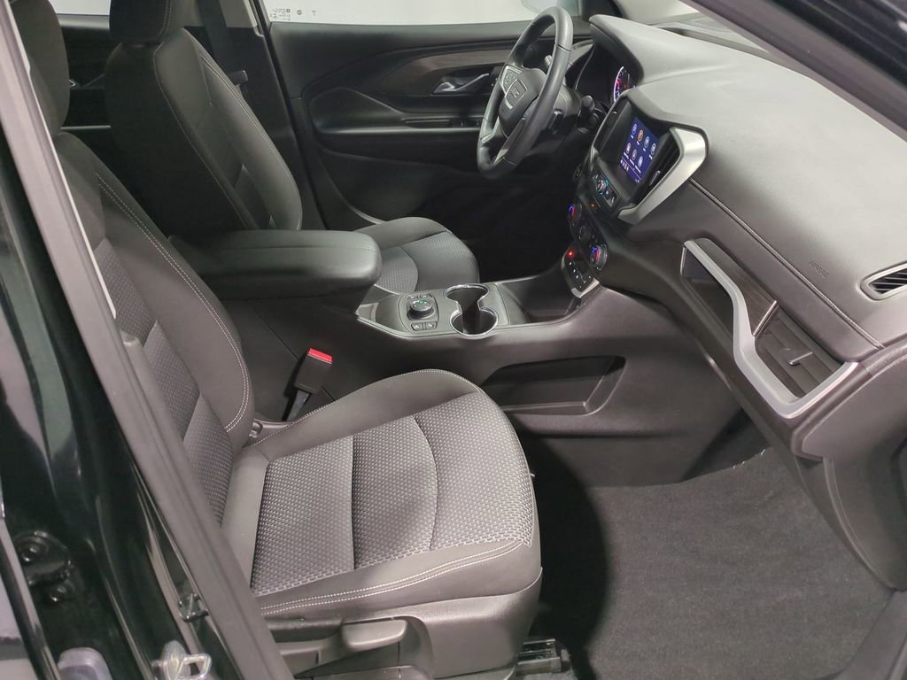 Used 2023 GMC Terrain SLE w/ Driver Convenience Package image 21
