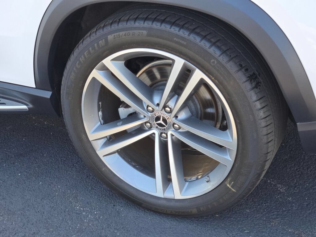 Used 2020 Mercedes-Benz GLE 350 4MATIC image 11