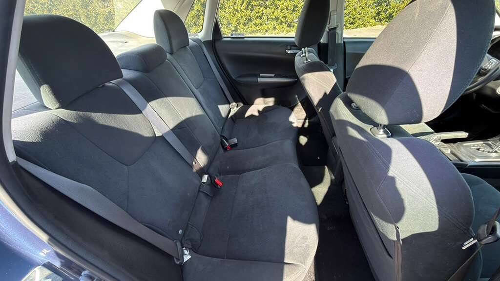 Used 2011 Subaru Impreza 2.5i image 19