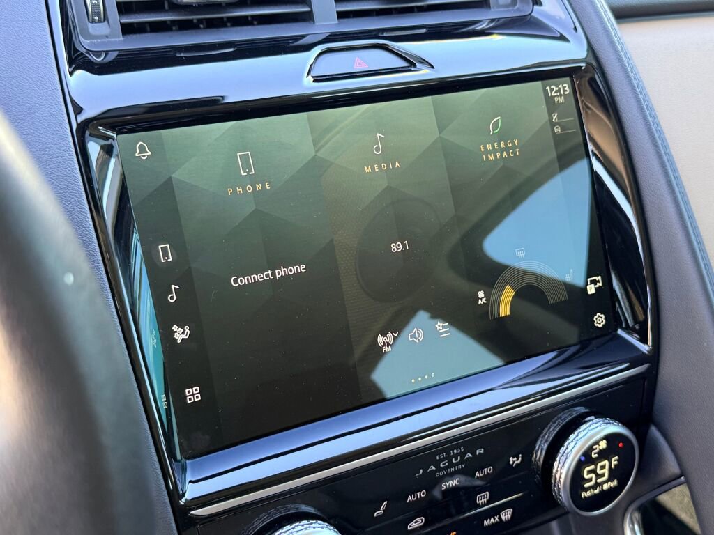 Used 2021 Jaguar E-PACE image 7