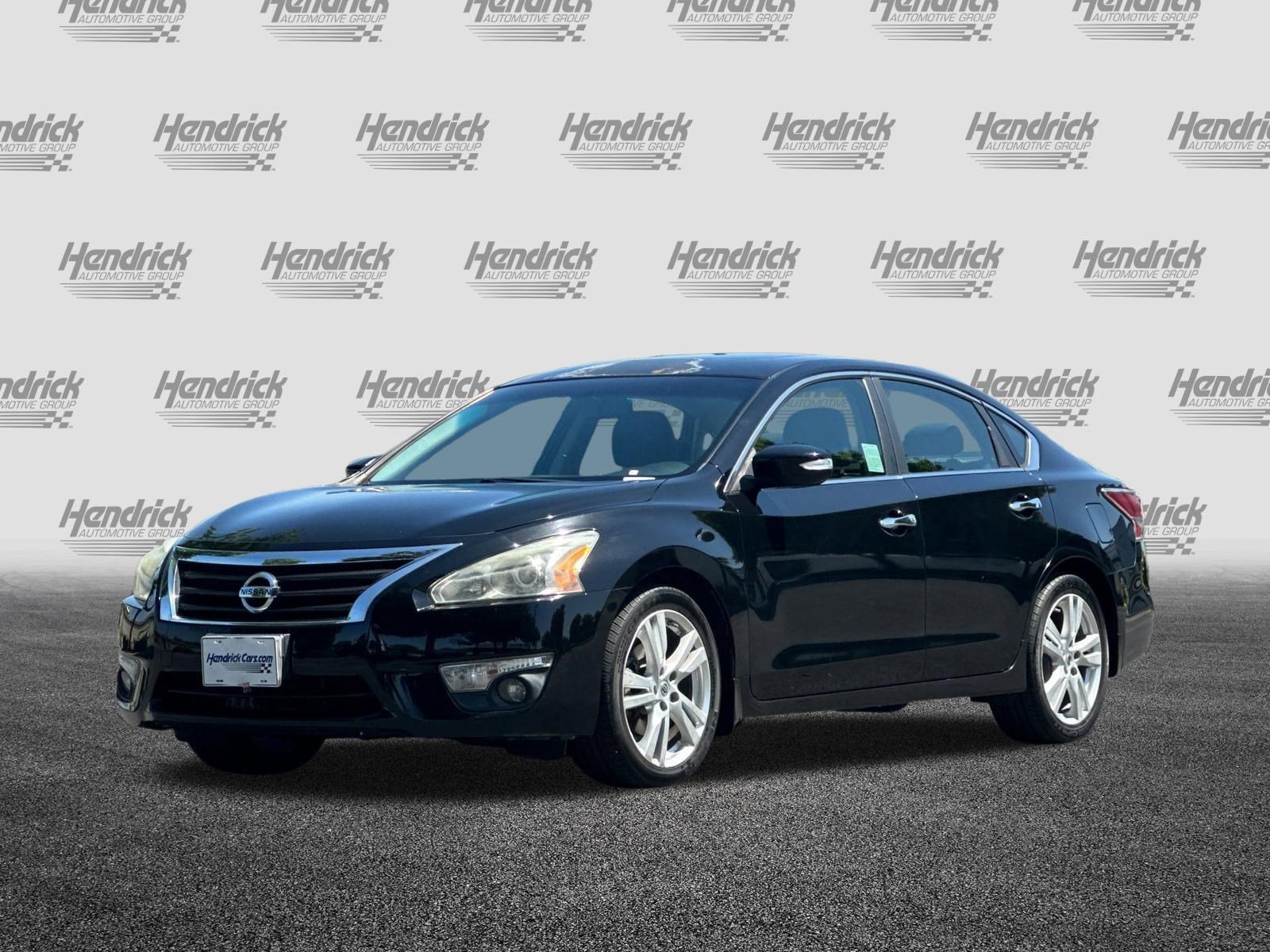 Used 2015 Nissan Altima 3.5 SL FWD image 9