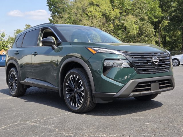 New 2026 Nissan Rogue Dark Armor FWD image 7