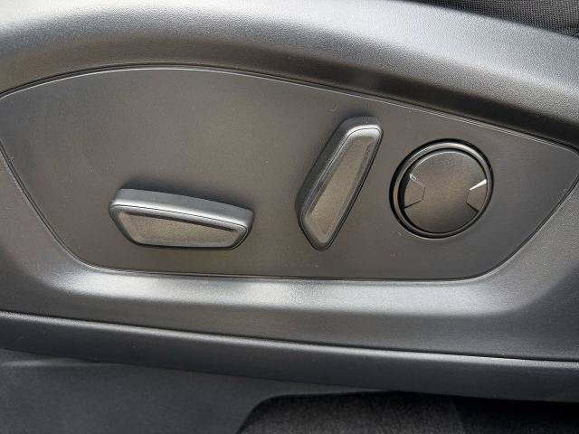 New 2026 Ford Explorer Active RWD image 53