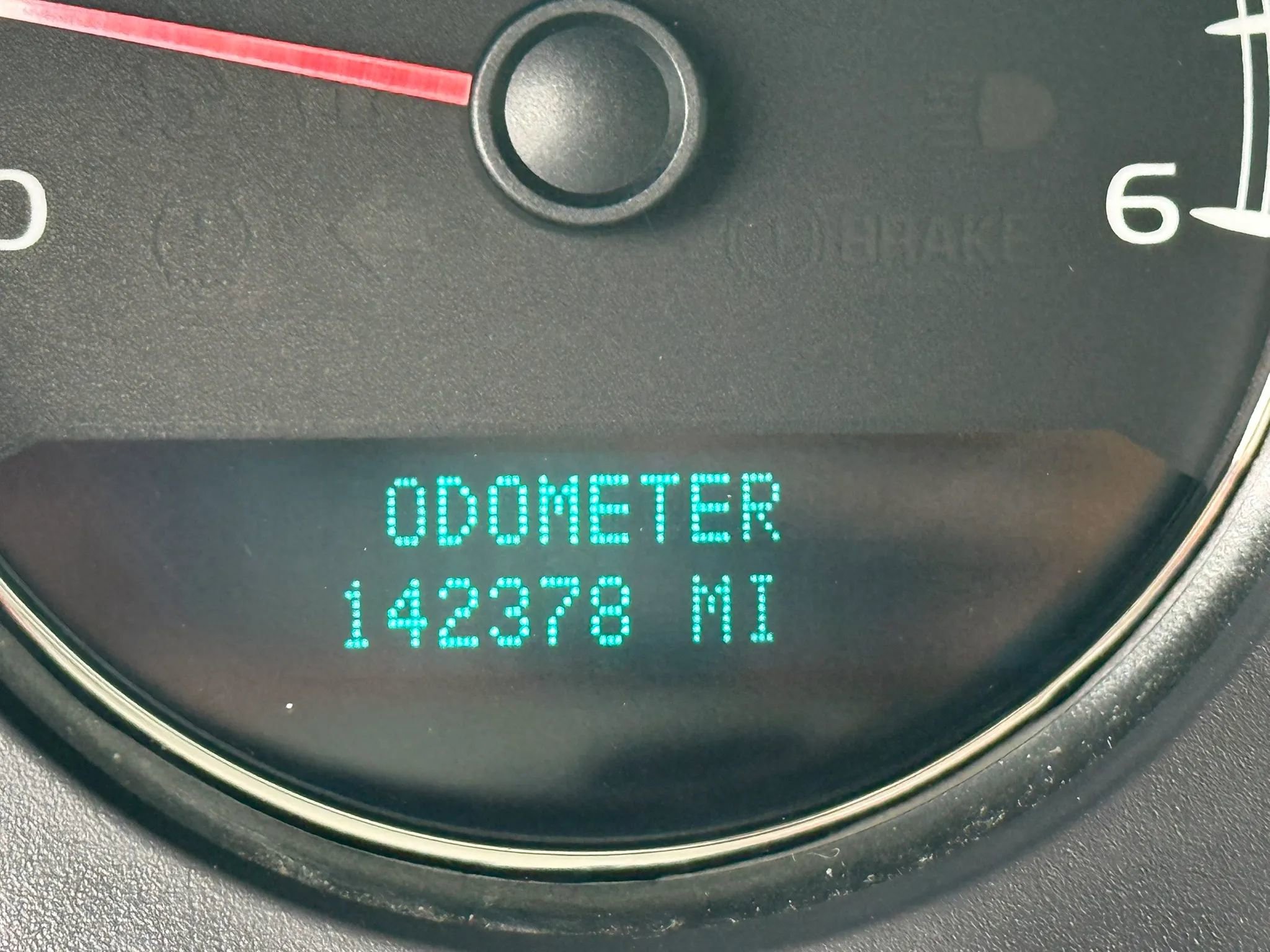 Used 2007 Chevrolet Suburban LTZ w/ LTZ Preferred Equipment Group RWD image 8