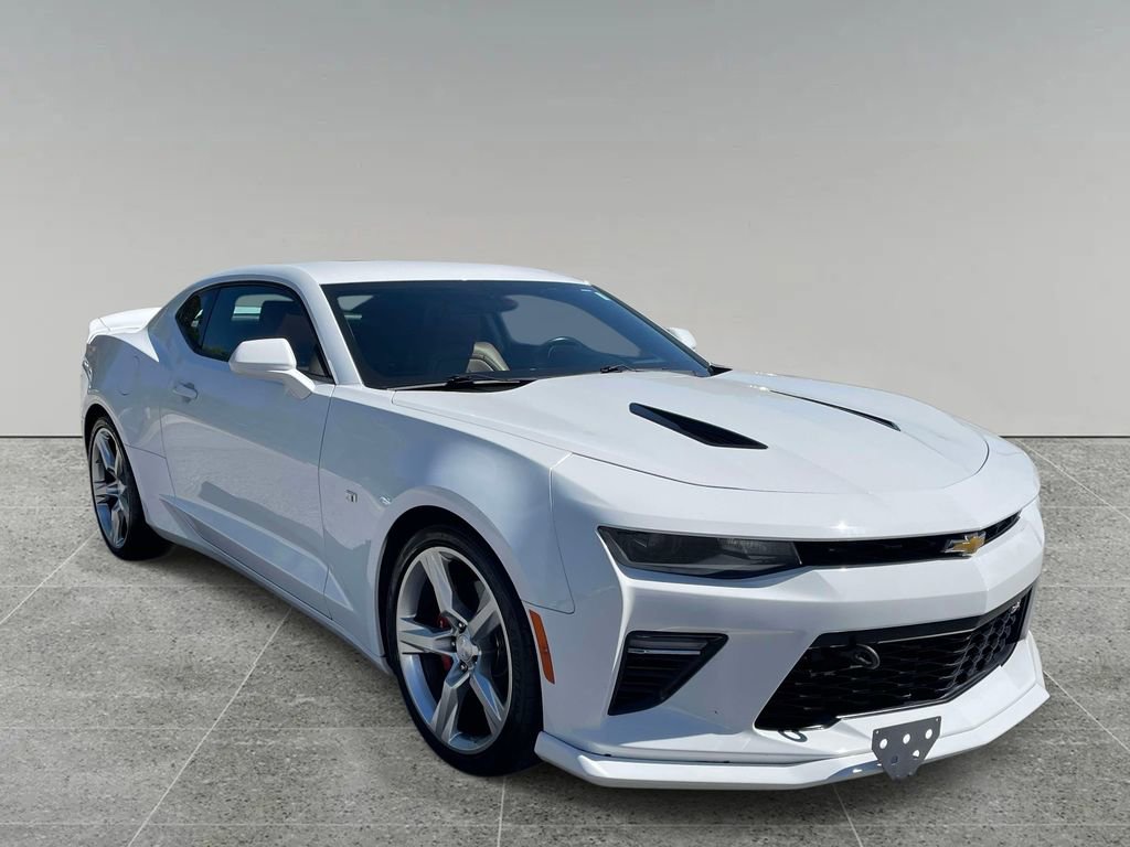 Used 2016 Chevrolet Camaro SS image 7