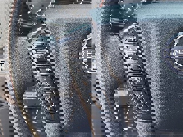 Used 2022 Nissan Frontier S w/ Technology Package image 12