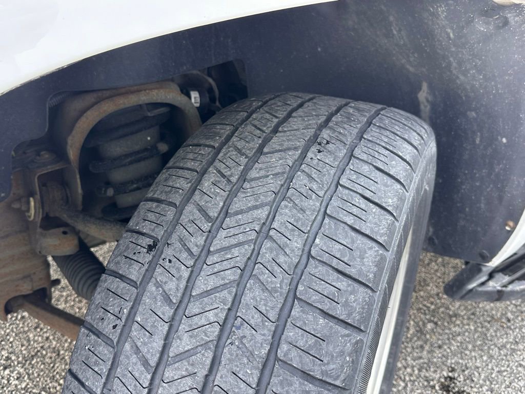 Used 2013 Chevrolet Tahoe LTZ image 9