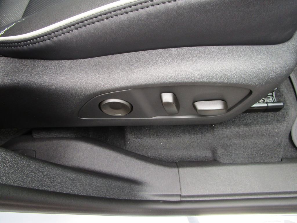 New 2026 GMC Acadia Denali w/ Super Cruise Package image 35