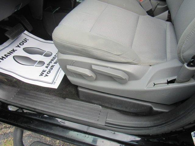 Used 2018 Chevrolet Silverado 1500 Custom w/ Custom Convenience Package AWD/4WD image 35