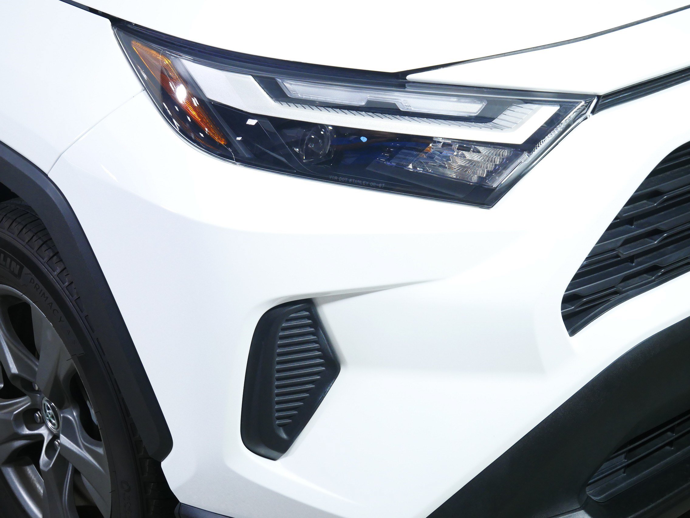 Used 2024 Toyota RAV4 XLE AWD/4WD image 16