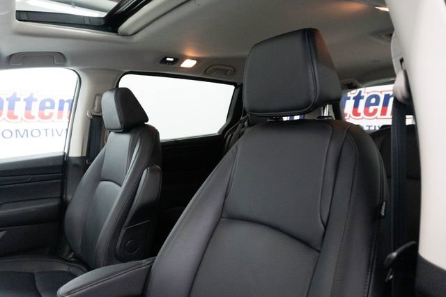 Certified 2025 Honda Odyssey EX-L image 16