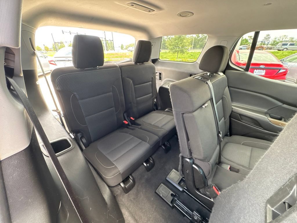 Used 2021 GMC Acadia SLE FWD image 19