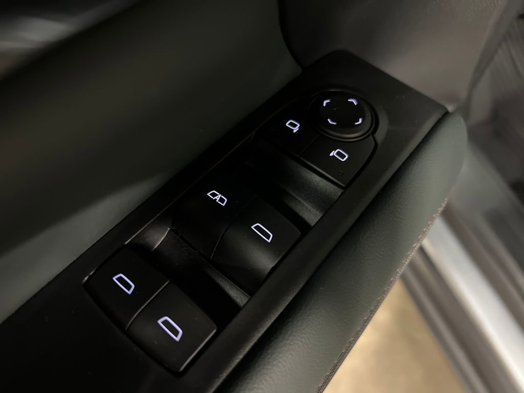 Certified 2026 GMC Terrain AT4 w/ Convenience Package III AWD/4WD image 16
