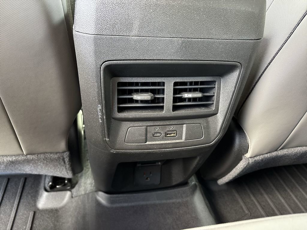 Certified 2024 Chevrolet Colorado ZR2 w/ Technology Package image 24