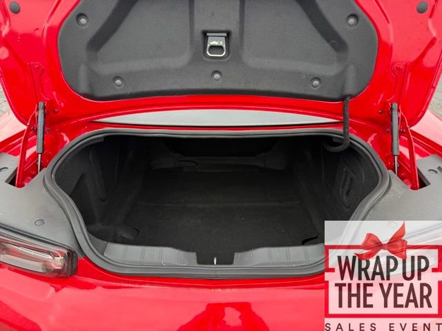 Used 2019 Chevrolet Camaro SS image 35
