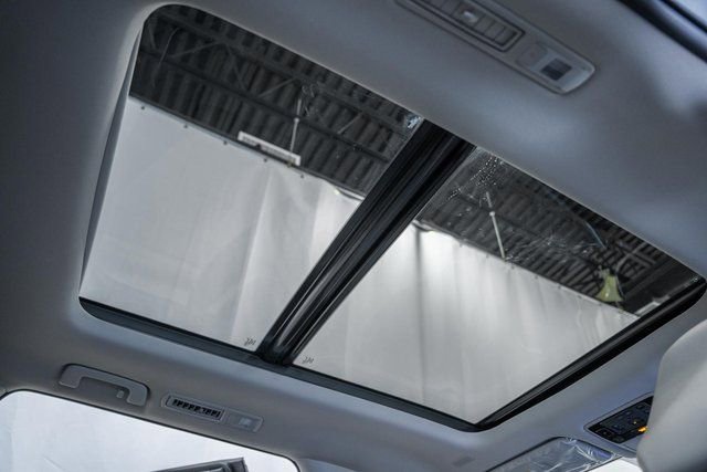 New 2026 Toyota Grand Highlander Limited image 33