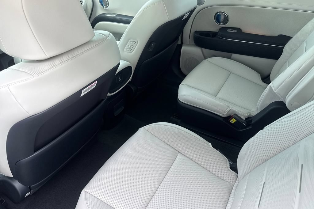 New 2026 Hyundai Palisade Calligraphy AWD/4WD image 13
