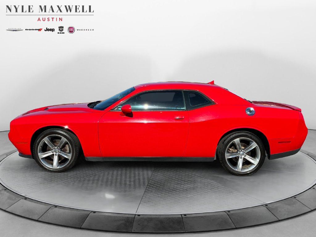 Used 2015 Dodge Challenger SXT w/ Super Sport Group (SS/T) RWD image 12
