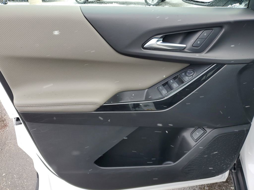 Certified 2025 Chevrolet Equinox LT w/ Convenience Package II image 23