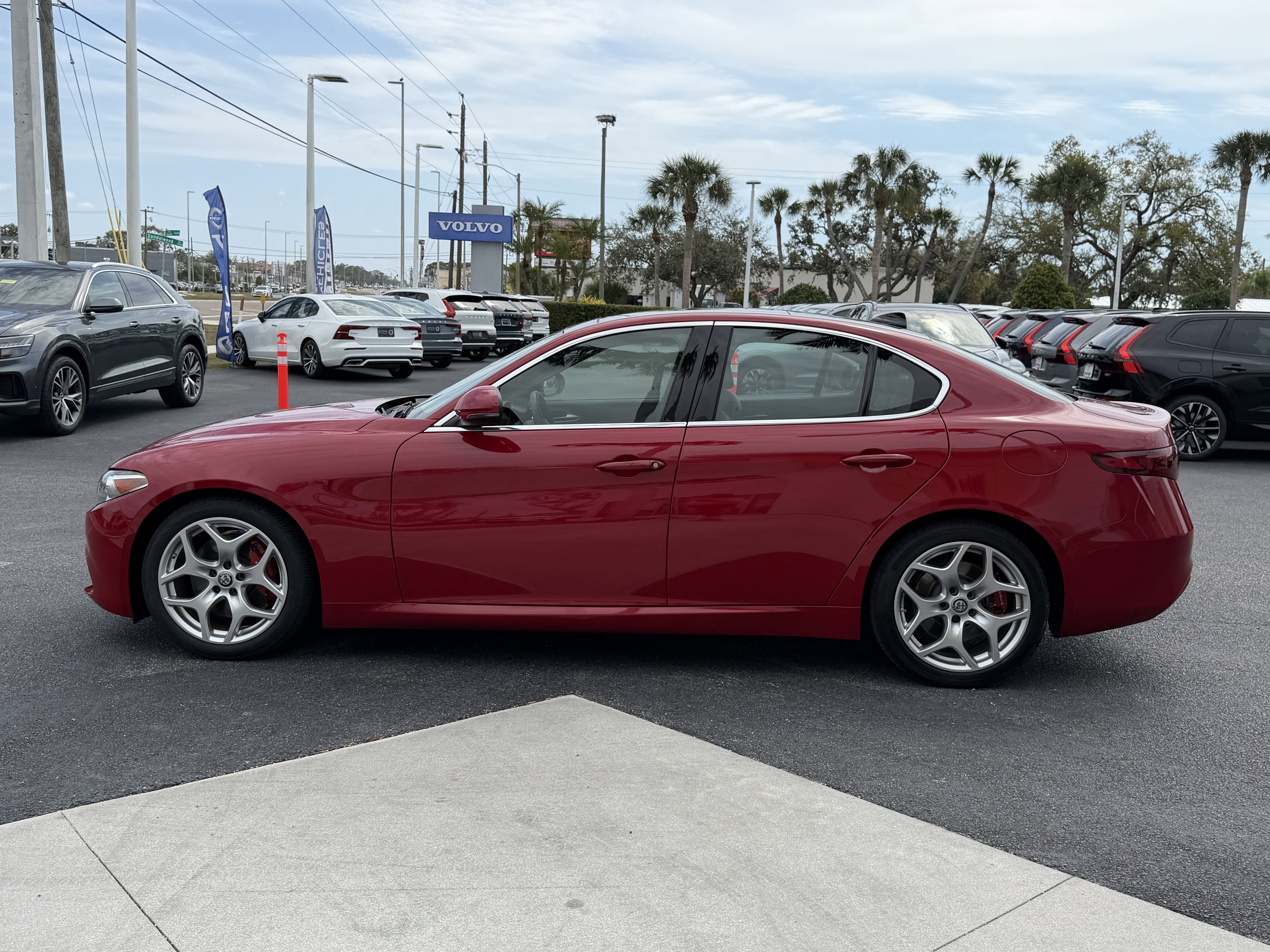 Used 2021 Alfa Romeo Giulia Ti w/ Active Assist 2 Package TI image 6