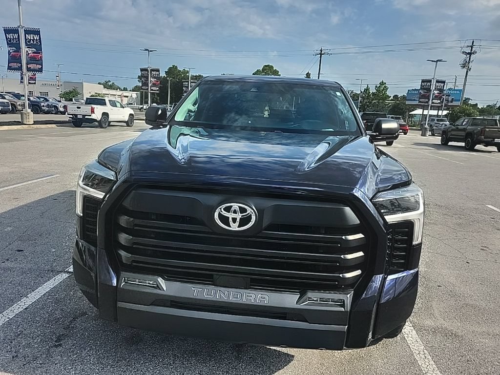 Used 2022 Toyota Tundra SR5 w/ SR5 Premium Package AWD/4WD image 21