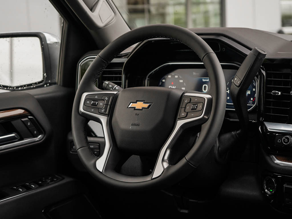 New 2025 Chevrolet Silverado 1500 LT image 13