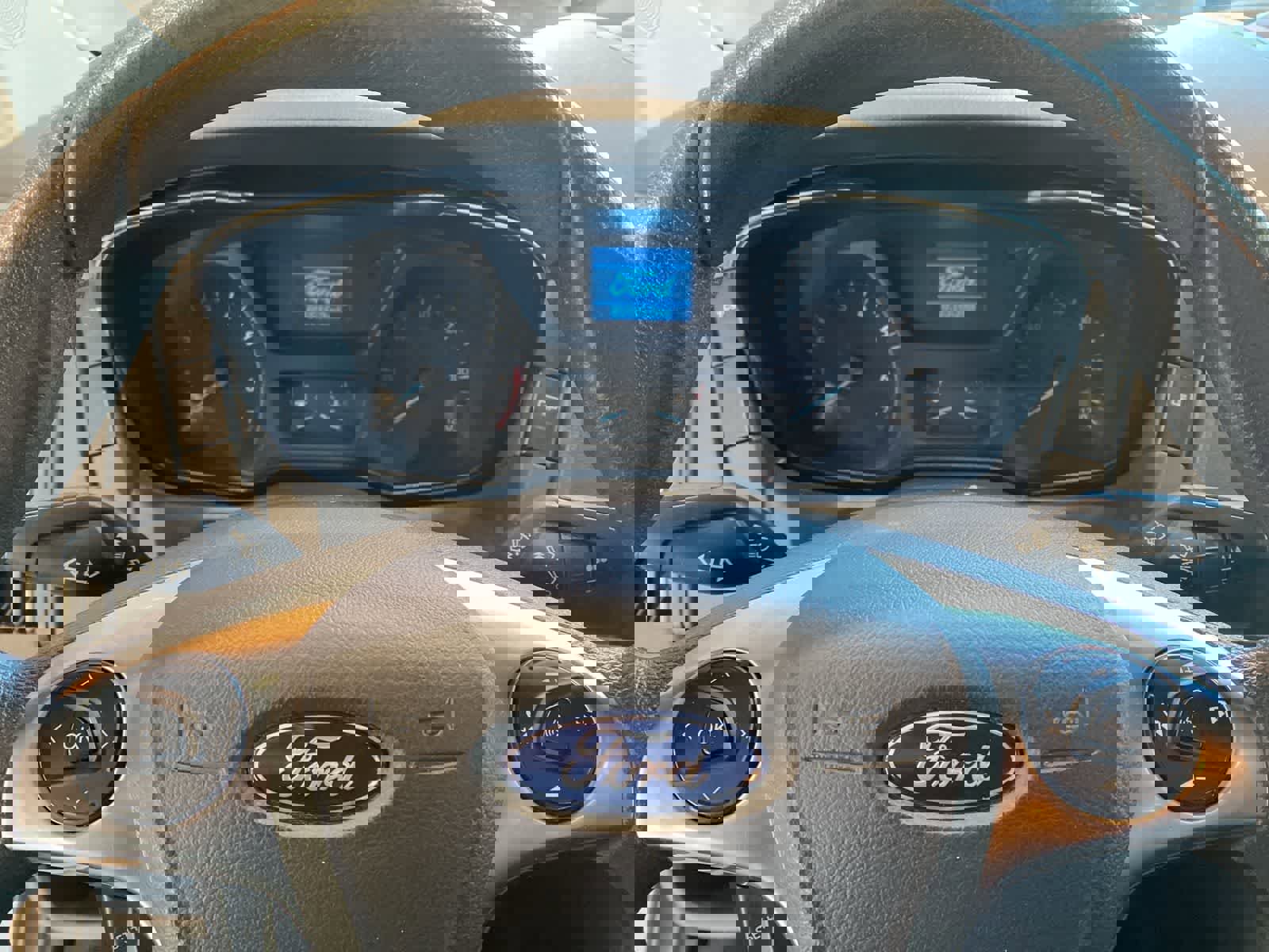 Used 2019 Ford Transit 150 XLT image 19