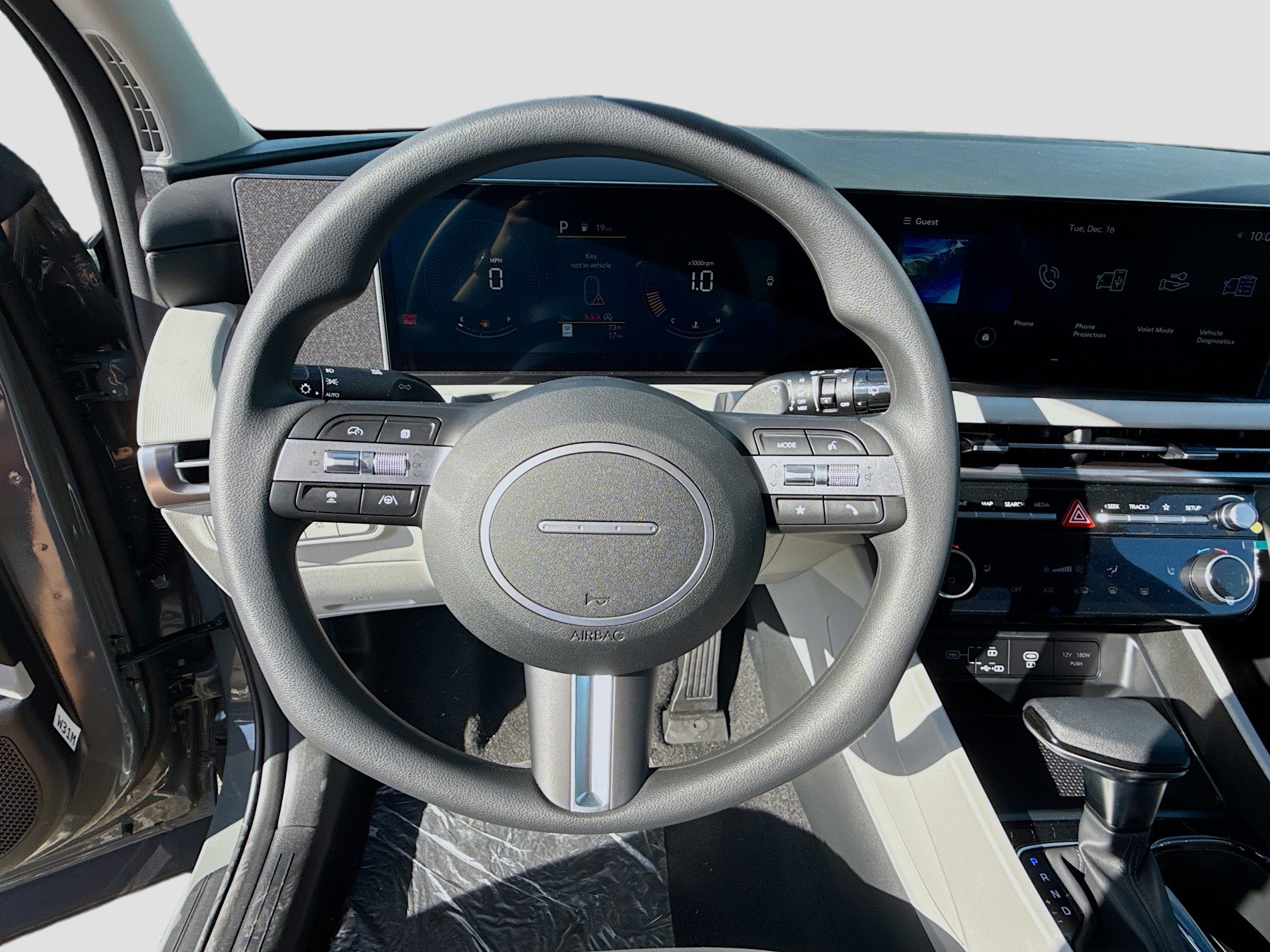 New 2026 Hyundai Tucson SEL image 8