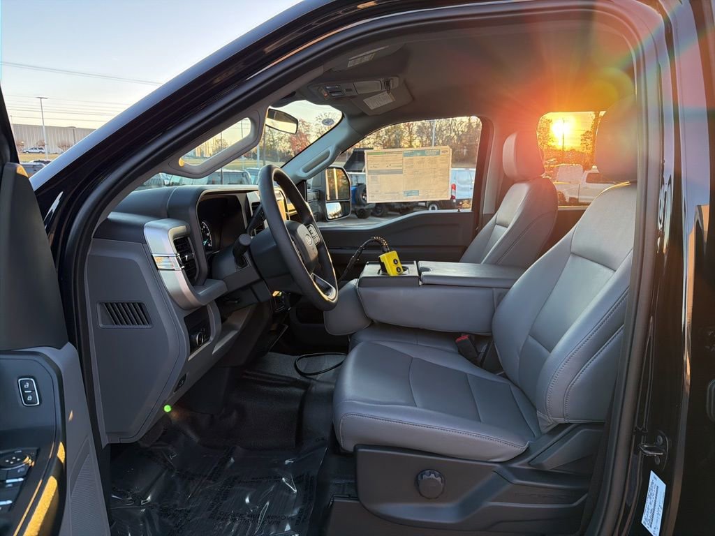 New 2026 Ford F350 XL w/ XL Chrome Package image 12