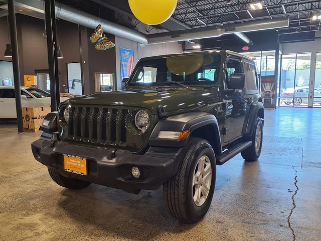Used 2022 Jeep Wrangler Sport S AWD/4WD image 4