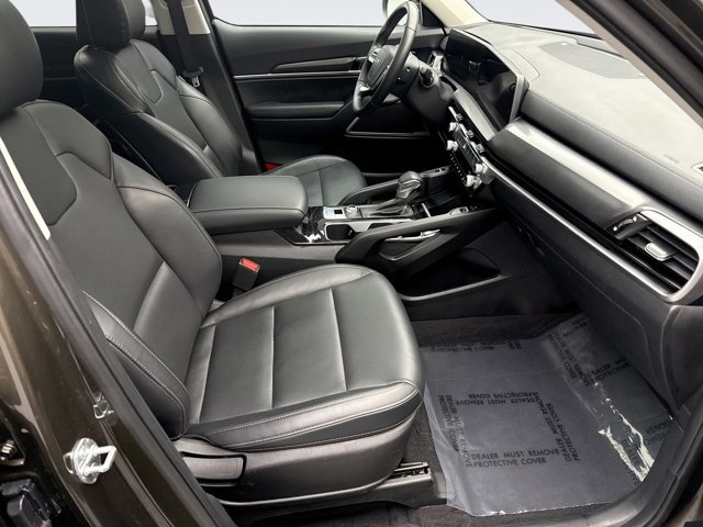 Used 2023 Kia Telluride S w/ S Sunroof Package image 17