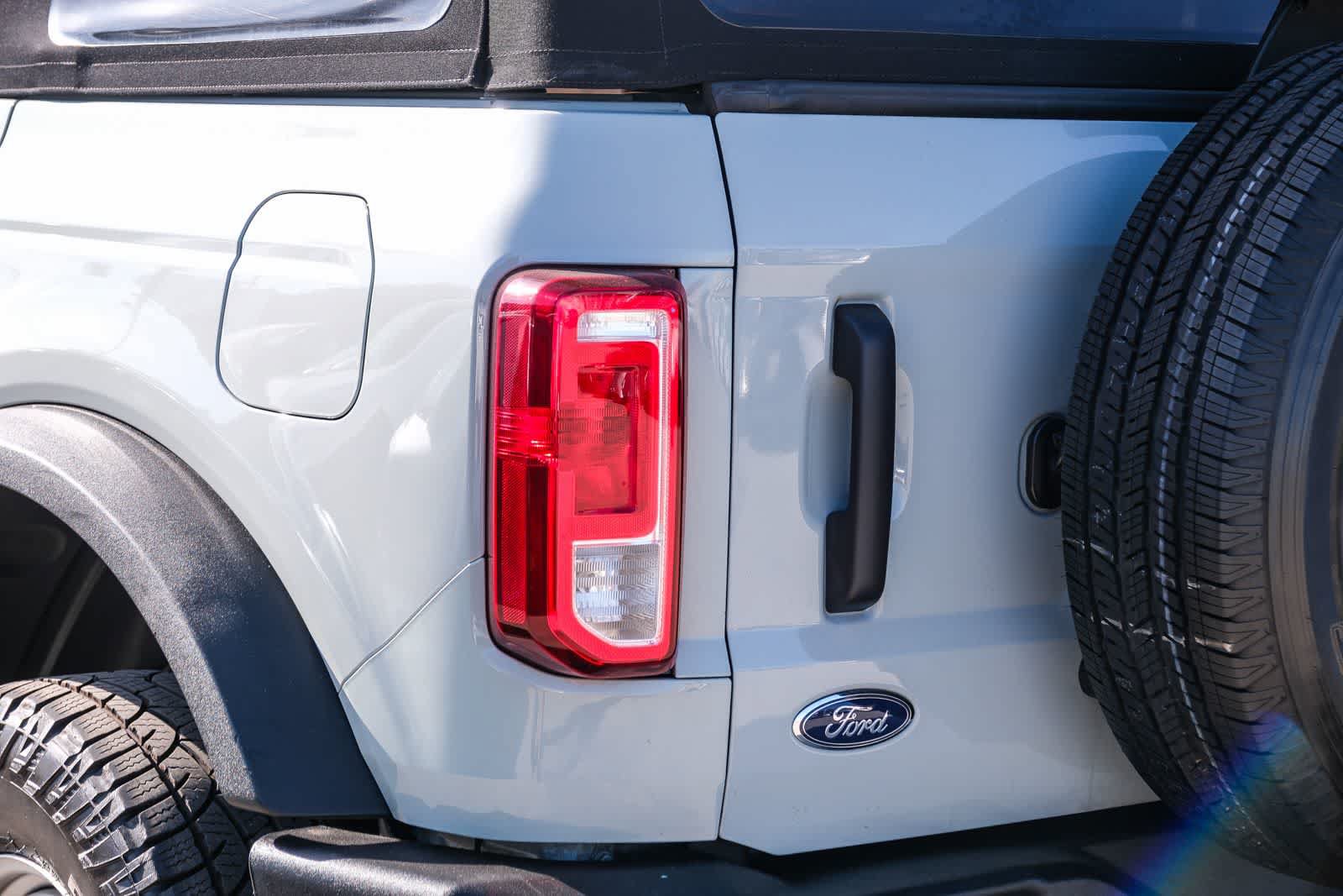 Used 2022 Ford Bronco 4-Door AWD/4WD image 7