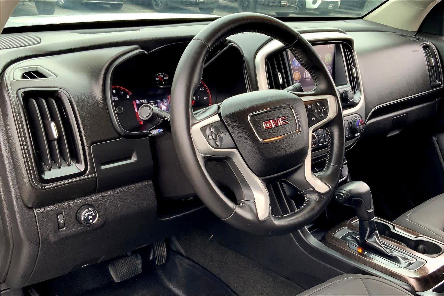 Used 2016 GMC Canyon SLE w/ SLE Convenience Package image 16
