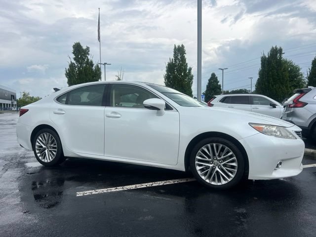 Used 2013 Lexus ES 350 FWD image 4