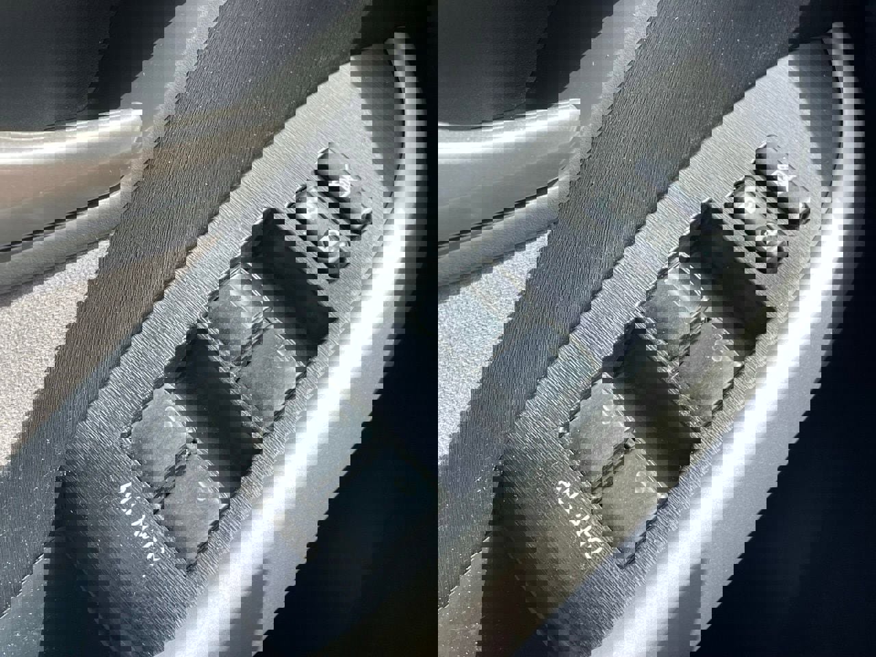 Used 2015 Toyota Prius Three image 10