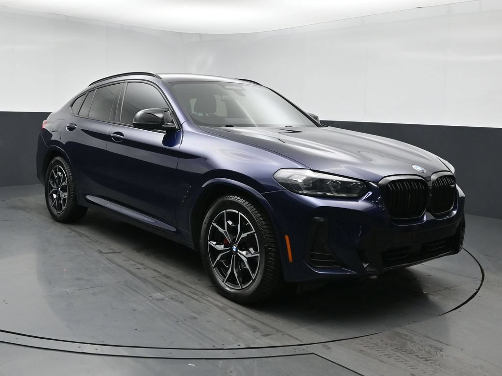 Used 2024 BMW X4 M40i AWD/4WD image 2