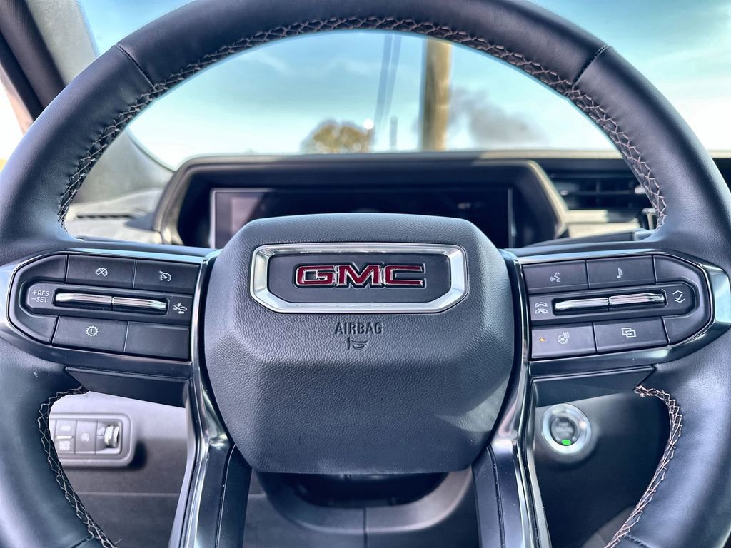 New 2026 GMC Terrain AT4 w/ Convenience Package III image 33