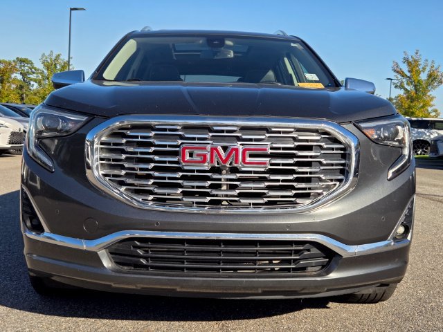 Used 2019 GMC Terrain Denali w/ Advanced Safety Package FWD image 8