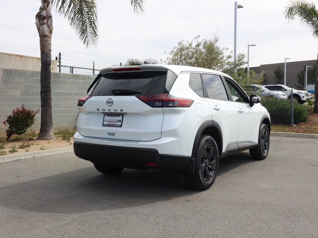 New 2026 Nissan Rogue SV image 4