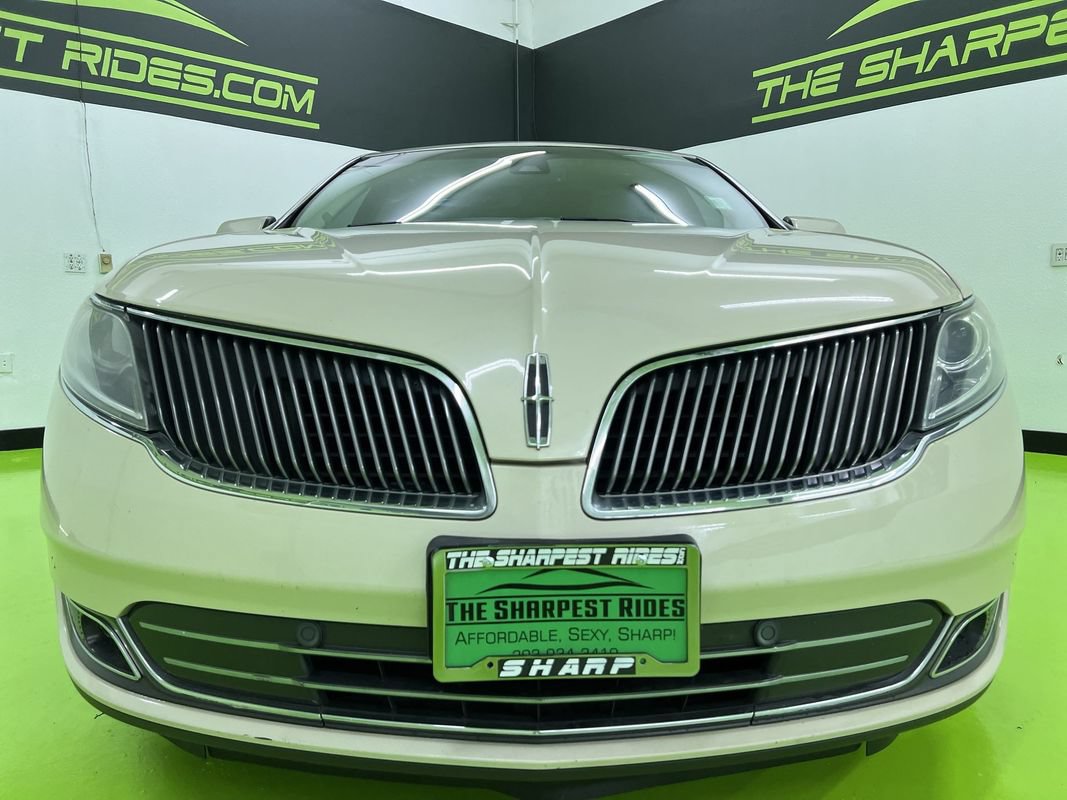 Used 2015 Lincoln MKS w/ Equipment Group 101A FWD image 3