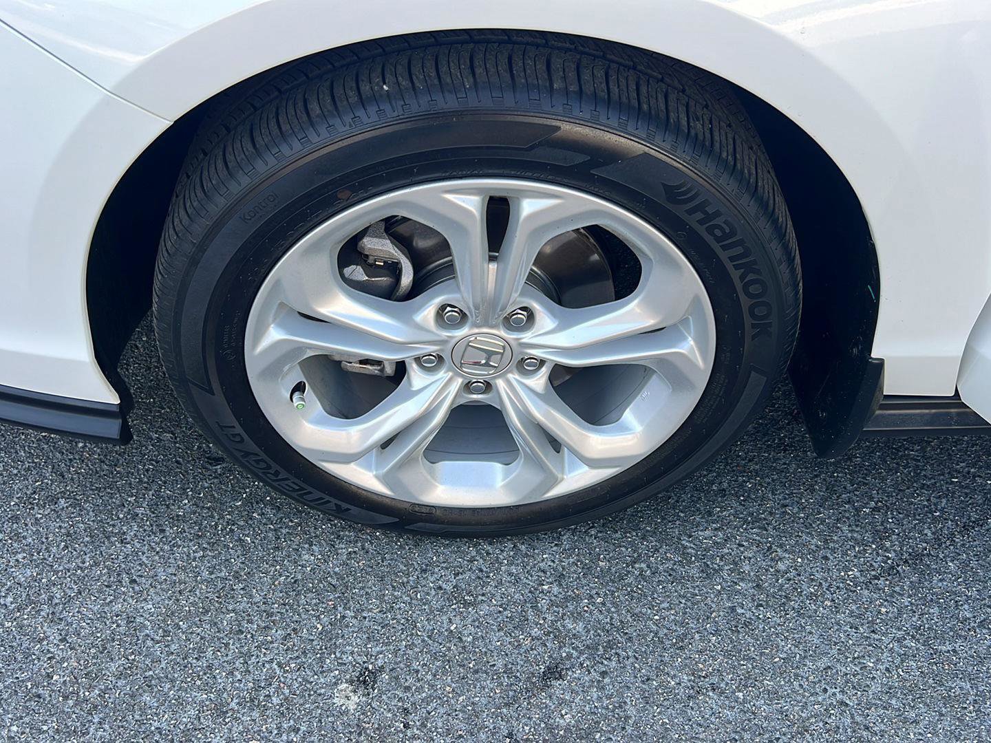 Used 2024 Honda Accord LX image 35