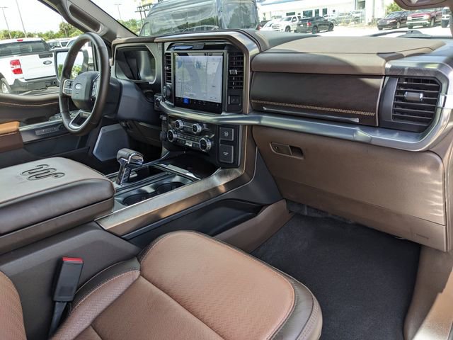 Used 2025 Ford F150 King Ranch image 14