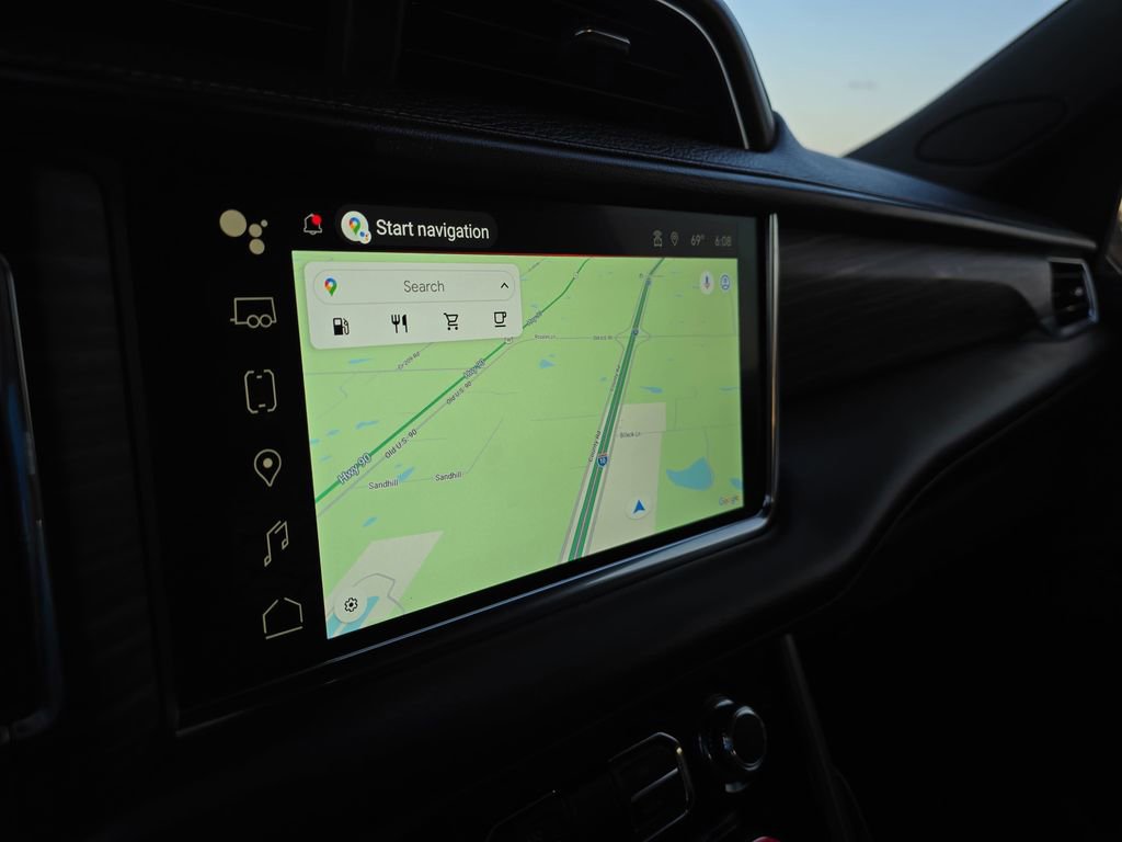 Used 2024 GMC Yukon Denali image 23