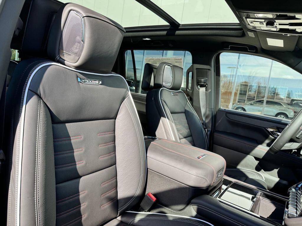 New 2026 GMC Yukon XL AT4 Ultimate image 11